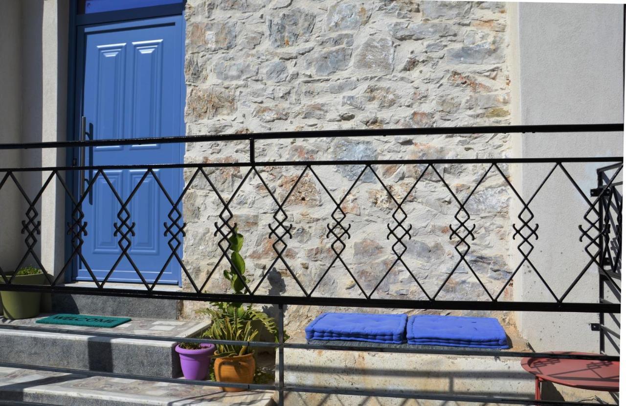 Amazing Stylish Country Apartment Achlada Luaran gambar