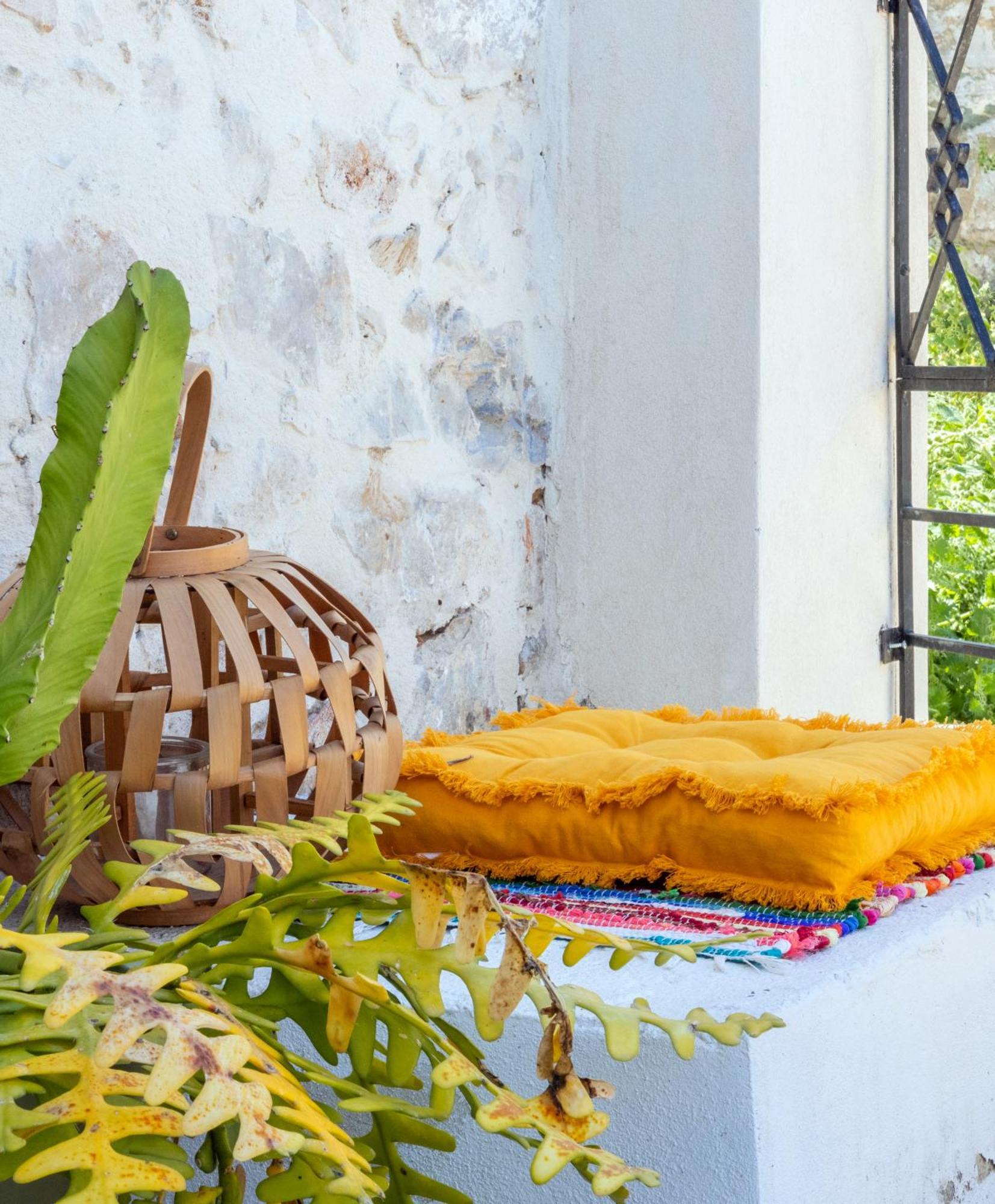 Amazing Stylish Country Apartment Achlada Luaran gambar